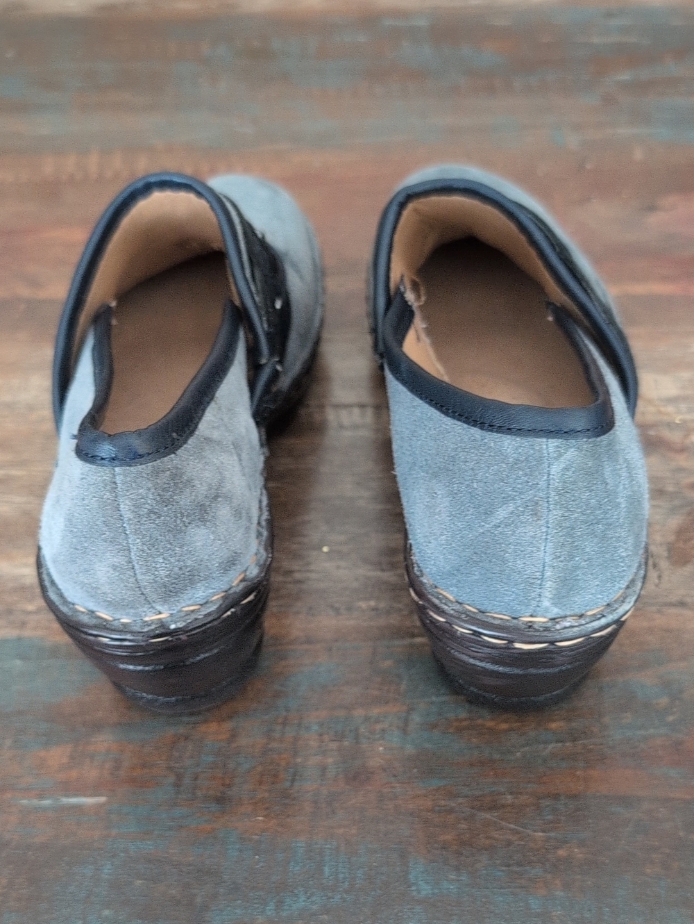 Softspots Comfort Clogs Gray Suede Navy Woven Leather Strap - Women's 8 - Picture 7 of 7